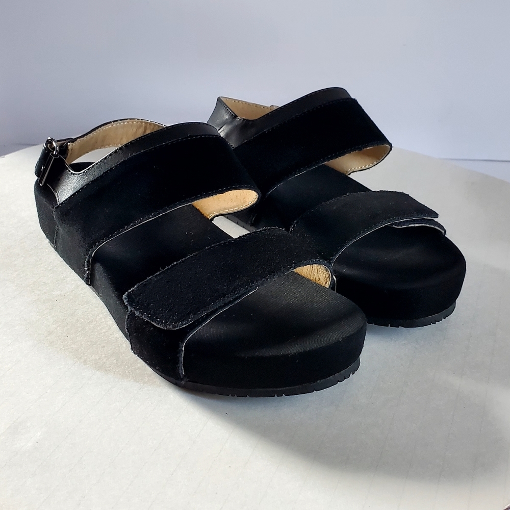 Revitalign Up Swell Orthotic Sandal Black Women's Size 7B